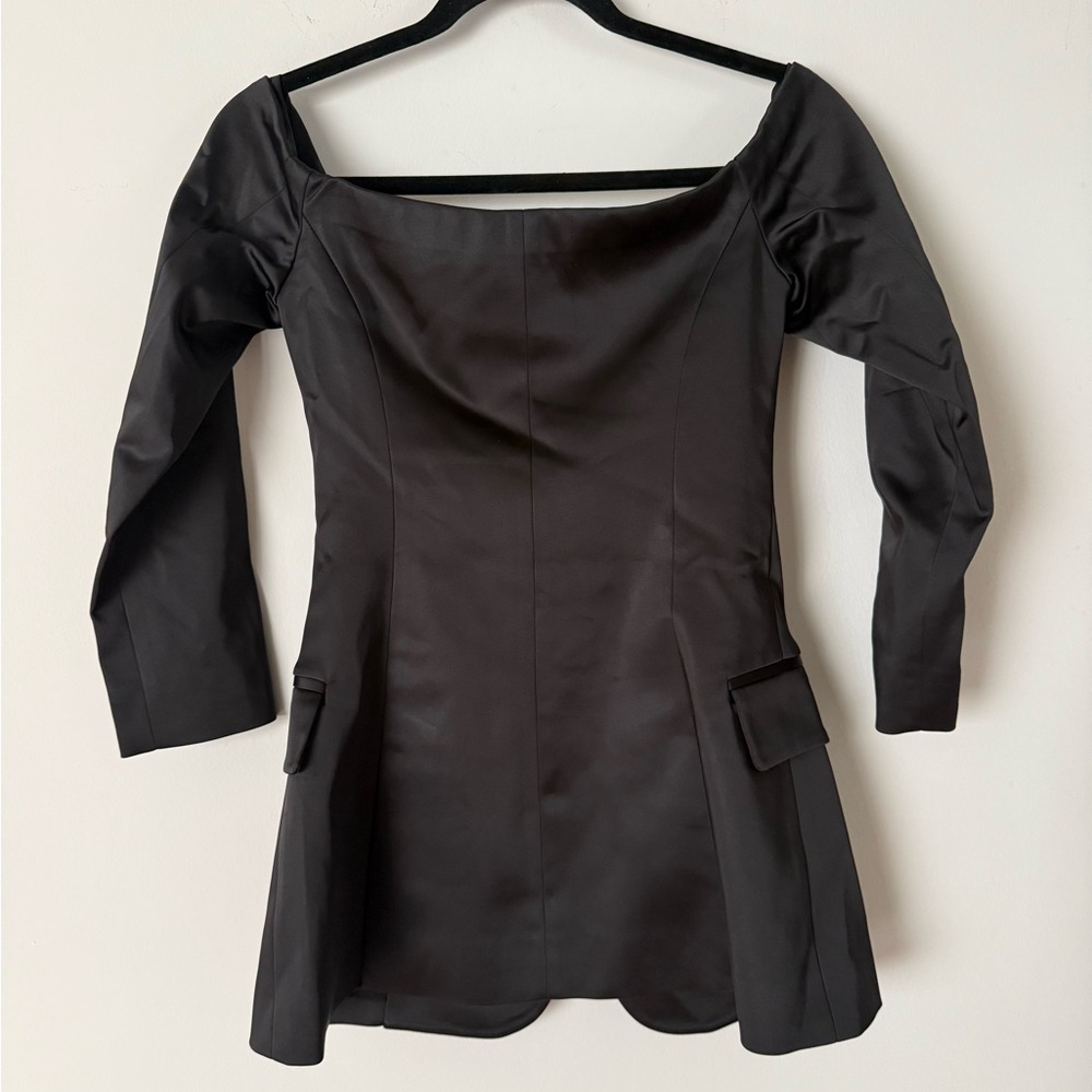 NWT L'AGENCE Off Shoulder Structured Button Up Blazer Top - Picture 11 of 16
